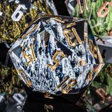 KERWELLSI Kutulu Metal DND Zar Seti, 7 Adet Mavi Yeşil Zindanlar ve Ejderhalar Zarlar, Ejderha Ölçeği Çok Yüzlü D&D Zar Seti, D ve D Zar, RPG Rol Yapan Zar D20 D12 D10 D8 D6 D4