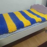 Kevser Nur Tuhafiye Puffy Tek Kişilik Örgü Battaniye Sarı Lacivertli