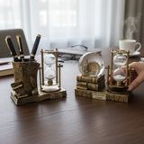 Keyfim Shop Kişiye Özel Dekoratif Ahşap Masaüstü Organizer Kalemlik, Kum Saati ve Kar Küresi Tasarımlı Şık Ofis Dekoru