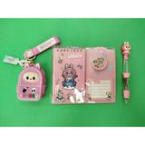 Kiddy Kırtasiye Seti ( Labubu-Bozuk Para Cüzdanı&maskot - Stres Çarklı Bloknot - Çok Renkli Tükenmez Kalem) - 01P-Pembe