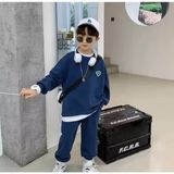 Kids Face Özel Tasarım Bisiklet Yaka Minimal Üçgen Baskılı Şardonlu Kışlık Erkek Çocuk Eşofman Takımı - 7 Yaş - Lacivert