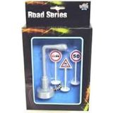Kids Globe 571838 Sokak Lambası ve Trafik İŞARE0ERI Seti - Renkli