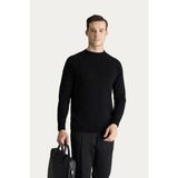 Kiğılı Yarım Balıkçı Yaka Slim Fit Dar Kesim Dikişsiz Desenli Triko Kazak - Siyah