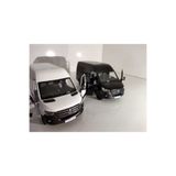 Kinsmart Mercedes Sprinter Diecast Model Araç Beyaz