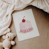 Kirazlı Pembe Pasta Çocuk Odası Duvar Posteri Çerçeveli Tablo Duvar Dekorasyonu - 21 x 30 - Çerçevesiz Poster