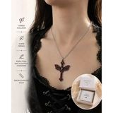 Kırmızı Kelebek Detaylı Gotik Haç Kolye – Unisex Vintage Stil Zincir Kolye