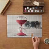 Kırmızı Kum Saati - Zaman Tasarımı 240 Parça Ahşap Puzzle Ahşap Kutuda MP04035