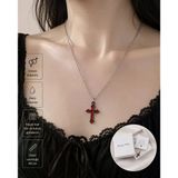 Kırmızı Siyah Minimal Gotik Haç Kolye – Alternatif Stil Unisex Zincir Kolye