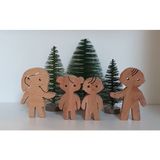 Kırtkırt Ahşap Aile Takımı 4'lü Set Anne-Baba-Kız ve Erkek Çocuk Waldorf Doğal Ahşap - Ahşap Desenli