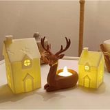 Kış Evleri Geyik Mumluk Noel Yılbaşı Süsü Dekoratif Biblo Tealight Mumluk Seti Mumlar Dahildir