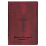 Kişiselleştirilmiş KJV Thinline Kutsal İncil Suni Deri Çapraz ve Çerçeve Kapak Tasarımlı Büyük Baskı Boyutu | İsim, Tarih veya Metin ile Özel | Hıristiyan ve Dini Kutlamalar için Hediye | Bordo