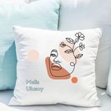 Kişiye Özel 8 Mart Kadınlar Günü Saten Yastık Kılıfı 50x50 cm – İsim Baskılı Dekoratif Kırlent Kılıfı (İçi Boş)