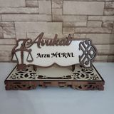 Kişiye Özel Ahşap Avukat Masa İsimliği