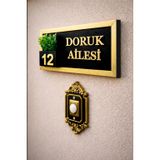 Kişiye Özel Ahşap Kapı İsimliği Çiçekli antrasit – 10x20 cm MDF Dekoratif Kapı Tabelası (gold)