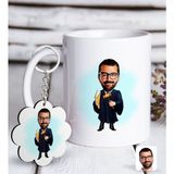 Kişiye Özel Anahtarlık ve Erkek Hakim Karikatürlü Beyaz Kupa