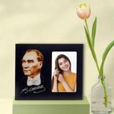 Kişiye Özel Fotoğraf Baskılı Atatürk Tasarım Ahşap Çerçeve Arkadaşa Hediye