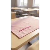 Kişiye Özel Isim Nakışlı Duck Kumaş Beslenme Örtüsü 45X35 cm – Su ve Leke Tutmaz Kumaş - Pembe