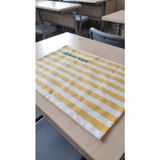 Kişiye Özel Isim Nakışlı Duck Kumaş Beslenme Örtüsü 45X35 cm – Su ve Leke Tutmaz Kumaş - Sarı - Beyaz