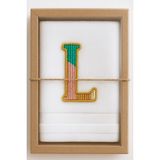 Kişiye Özel Nakışlı Havlu | Harf Işlemeli %100 Pamuk Çeyizlik & Hediyelik El Havlusu - 30 x 50 cm - Beyaz - Açık Gri