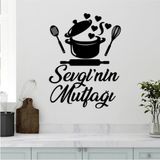 Kişiye Özel Siyah Mutfak Duvar Yazısı 50x35 cm Tencere ve Kalp Desenli Dekoratif Tasarım