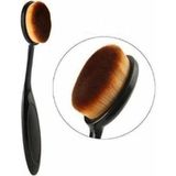 Kiss Oval Fondöten Fırçası, Profestonel Fondöten Fırçası, Kaşık Fırça, 3,5X2CM - Medium