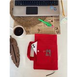 Kitçan Bez Kitap ve Defter Çantası Kırmızı Çiçek Desenli Duvar Baskılı 17X24 cm | Kalemlik Gözlü - 1 Adet