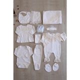 Kız Bebek Bej Natıral Pamuk Kumaş Dantelli Lüks 10 Lu Hastane Çıkışı Defne Sabunlu Set STL6407