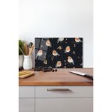 Kızıl Bülbül Kuşları Cam Kesme Tahtası Silikon Ayaklı Isıya Kırılmaya Dayanıklı Sunum Kesim Tablası - 23 x 35 cm