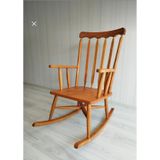 Klasik Ahşap Sallanan Sandalye, Ergonomik Tasarım, Masif Ahşap Yapı, Kahverengi