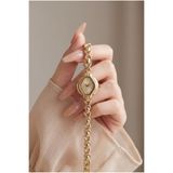 KLISHE Butik Kadın Çelik Saat Gold Renk Vintage Zarif Old Money Premium Kadın Kol Saati Altın Renk Şık Lüks Tasarım | Limited Edition 2026