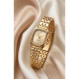 KLISHE Butik Royale Queen Kadın Çelik Saat Gold Renk Vintage Kare Oval Kasa Old Money Klasik Zarif Şık Kadın Kol Saati Premium Luxury | Limited Edition 2026