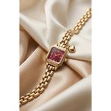 KLISHE Butik Valentina Kadın Çelik Saat Minimal Gold Renk & Bordo Kadran Kalp Charm Detaylı Kare Kasa Vintage Saat | Old Money Luxury Zarif Şık Kadın Kol Saati | Premium Çelik Kadın Saat 2026