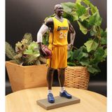KOBE BRYANT Lakers 24 Numara Efsane Mega Boy Basketbolcu Biblosu- Sarı Forma