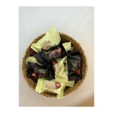 KÖKNAR BİTTERLİ BEYAZLI ÇİKOLATA KAPLI BADEMLİ HURMA 500G