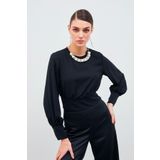 Kolye Detaylı Crop Bluz - SİYAH