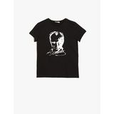Koton 0YKB11541MK000 Atatürk Lisanslı Baskılı Pamuklu Kısa Kollu Bisiklet Yaka Erkek Çocuk T-Shirt