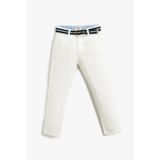 Koton 3SKB40009TW Erkek Çocuk Slim Fit Kemerli Cepli Kumaş Pantolon