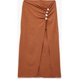 Koton Aerobin Kumaş Drape Detaylı Taşlı Yırtmaçlı Midi Etek - Kahve - 42
