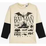 Koton Batman Lisanslı Uzun Kollu Pamuklu Tişört Erkek Çocuk İçin Ekru Oversize Kesim - 5 - 6 Yaş