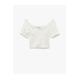 Koton Dantel Detaylı U Yaka Kısa Balon Kollu Crop Bluz