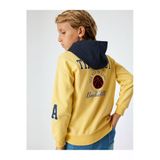 Koton Erkek Çocuk Kapşonlu Sweatshirt Baskı Detaylı Renk Bloklu Uzun Kollu