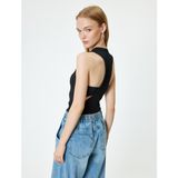 Koton Halter Yaka Atlet Fitilli Sırt Detaylı Kolsuz Slim Fit - Siyah