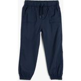Koton Jogger Pantolon Beli Bağlamalı Cepli Erkek Çocuk Günlük Rahat Kalıp Polyester Karışımlı - 9 - 12 Ay - Lacivert - Klasik
