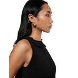 Koton Krep Scuba Kumaş Slim Fit Kolsuz Kayık Yaka Fiyonk Detaylı Peplum Bluz