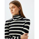 Koton Slim Fit Uzun Kollu Balıkçı Yaka Peluş Tişört - XS - Beyaz
