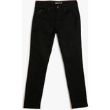 Koton Slim Straight Fit Kot Pantolon Chadwick Jean Erkek Düşük Bel İnce Dokuma Kumaş - Siyah - 34 - 32