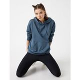 Koton TYC00044837889 Kırmızı Kapüsonlu Cepli Kadın Sweatshirt