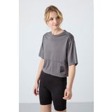 Koyu Gri Polyester Nefes Alan Dokulu İnce Esnek Oversize Fit Performans Kadın T-Shirt - 97284