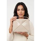 Krem Bej Parlak Geometrik Desenli Kadın Omuz Çantası – Minimal & Şık Tasarım