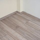 Krono Original Krono Modera Classic Derzli Laminat Parke Gümüş Meşe 8mm + 6cm Süpürgelik + 3mm Kapron Takım Kahverengi